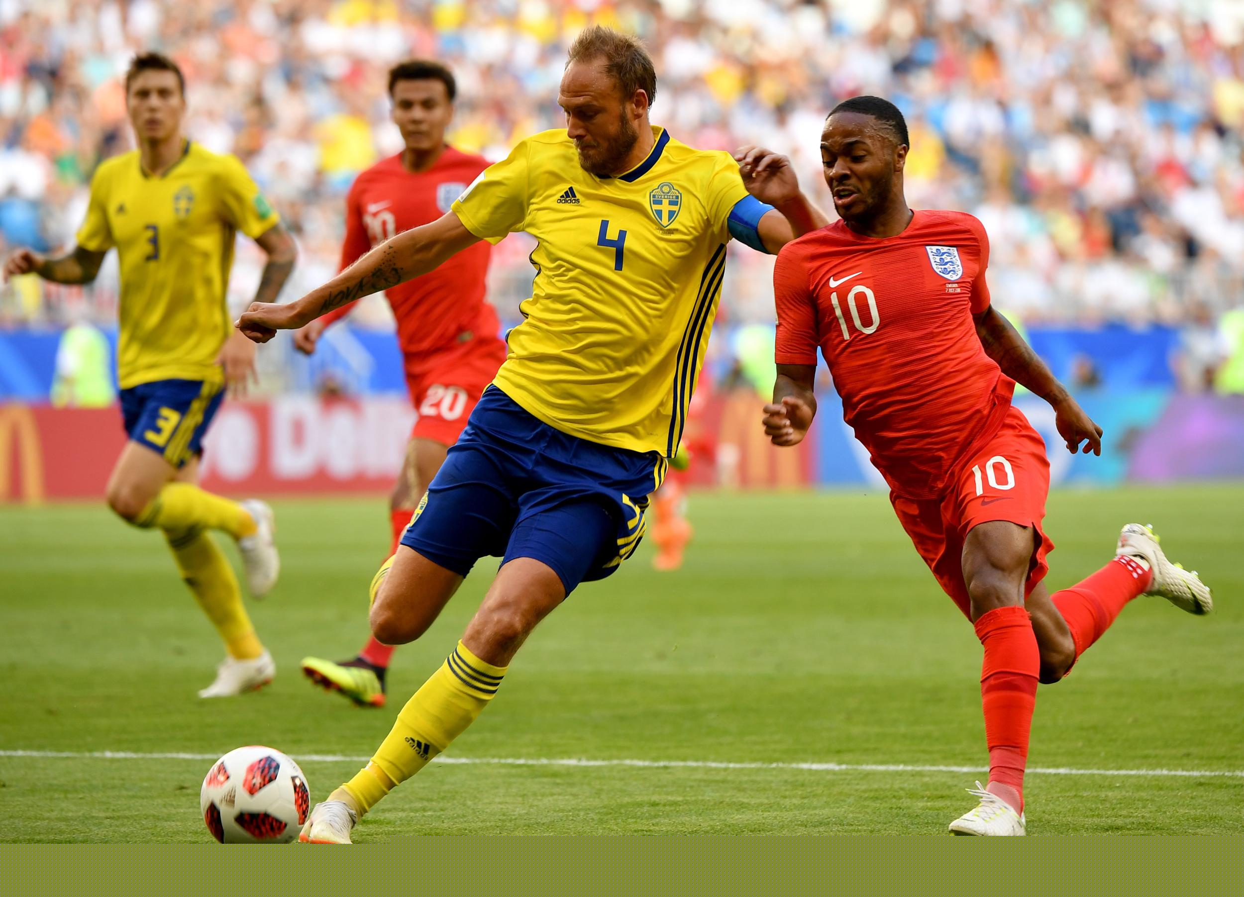 山东泰山足球俱乐部：中超首支积分1500分球队的荣耀之路（山东泰山足球俱乐部：率先达成中超1500分里程碑的辉煌征程）