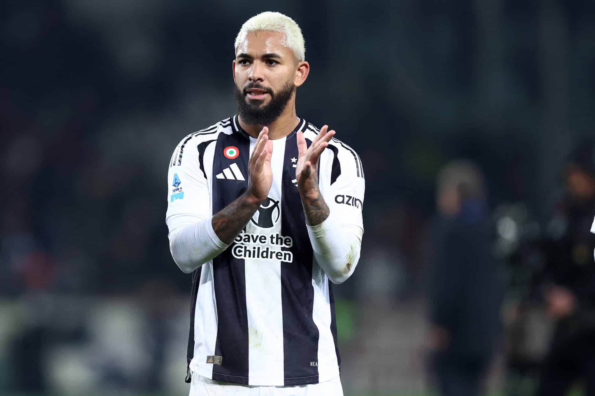 沙拉维谈续约：我们还得再谈谈，看看接下来会发生什么（沙拉维谈续约：仍需进一步商议，静观其后续进展）