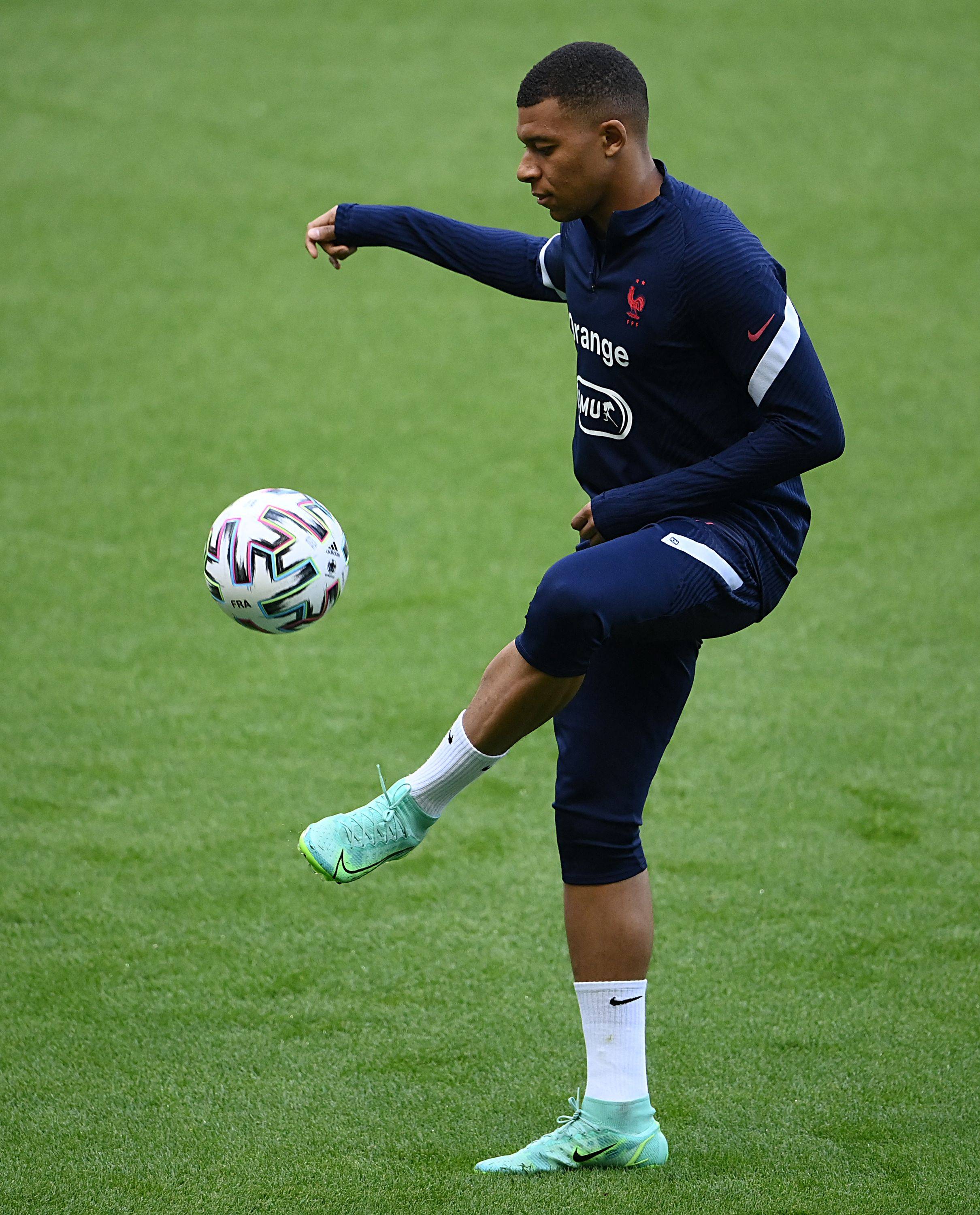 基耶利尼：伊尔迪兹和尤文相处得愉快，我们有继续合作的意愿（基耶利尼：伊尔迪兹在尤文相处融洽，双方有意继续携手）