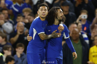 海港发布官方Vlog：旧将奇塔迪尼重回浦东足球场（海港推出官方Vlog：前将奇塔迪尼重返浦东足球场）