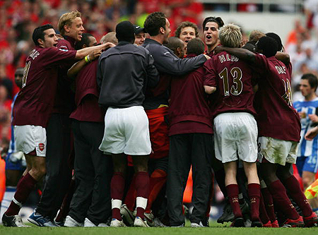 巴媒：奥斯卡近期饱受伤病困扰，他正考虑与圣保罗解约并退役