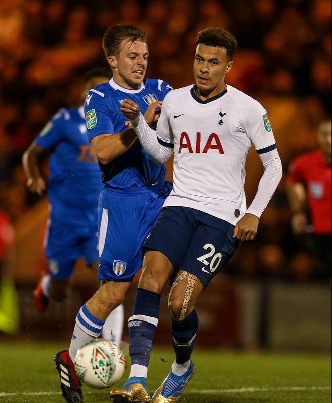 罗马诺：在内马尔遭遇重伤前，有多家俱乐部密切关注他的动态（罗马诺：内马尔重伤前，众多俱乐部高度关注他的动向）