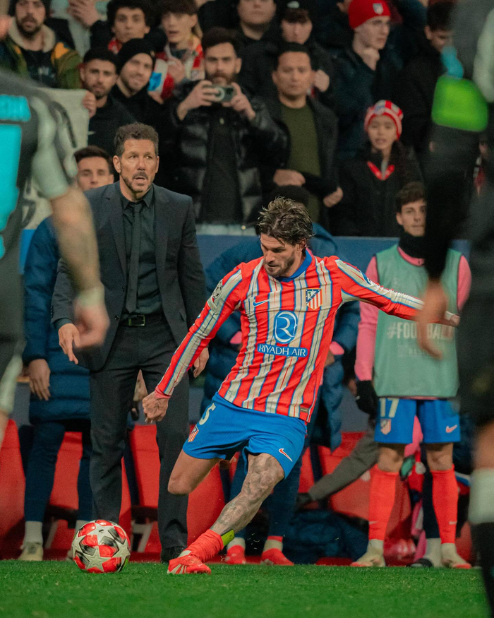 洛杉矶只有一个皇，那就是里皇