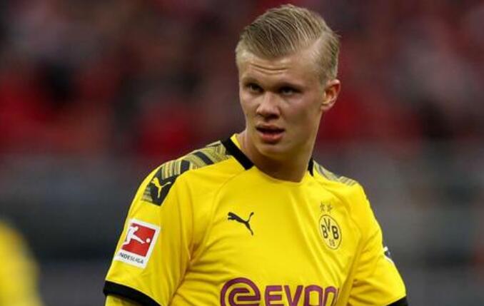 布冯谈意大利足球：我们从小就注重成绩，现在要回归技术训练（布冯：意大利足球长期重结果，如今该重回技术训练）