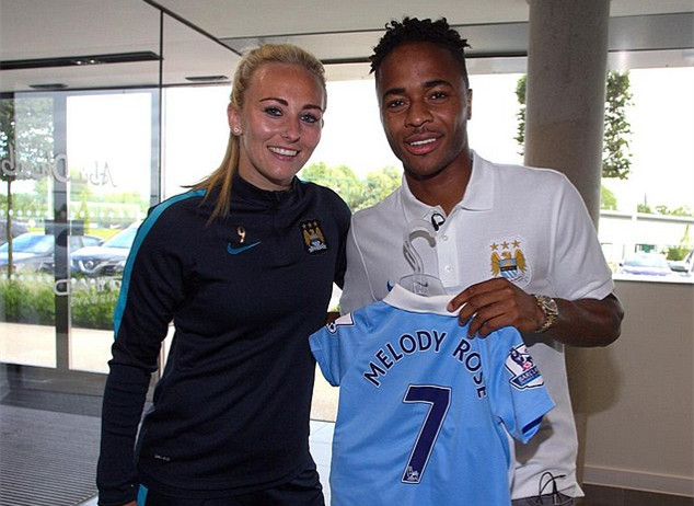 记者：孔蒂想回尤文，已经与基耶利尼进行初步接触（记者称孔蒂盼重返尤文，已与基耶利尼初步沟通）